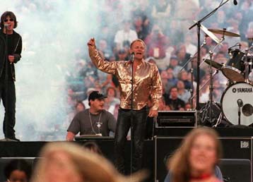 Ο Στινγκ θα τιμηθεί για τη συμβολή του στη διαπολιτισμική συνεννόηση