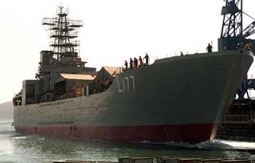 Για έλλειψη συνεργασίας κατηγορούν τη διοίκηση των ναυπηγείων οι «μνηστήρες»