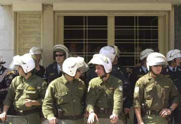 Επτά χιλιάδες αστυνομικοί θα προστατεύουν τον Πάπα