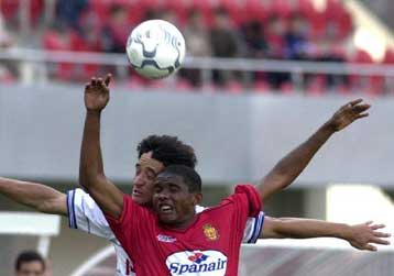 Η Λα Κορούνια 1-0 την Εσπανιόλ, μείωσε τη διαφορά της από την κορυφή