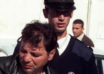 Την απάνθρωπη μεταχείρισή του καταγγέλλει ο Π.Τσιακούρμας