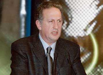 Οι αντιδράσεις είναι σήμα κινδύνου για το ΠΑΣΟΚ, δηλώνει ο γγ του κόμματος