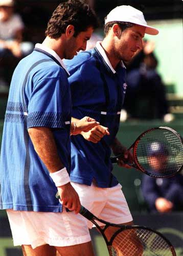 Η εθνική ανδρών τένις 3-0 την Τουρκία στην Κωνσταντινούπολη