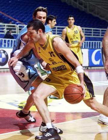 Η ΑΕΚ πήρε το εισιτήριο της πρόκρισης με 87-59 επί του Ηρακλή