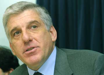 Επαφές του ΥΠΕΘΟ με Αμερικανούς αξιωματούχους για την ελληνική οικονομία