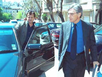 Οι πολίτες απορρίπτουν τις κυβερνητικές προτάσεις για το ασφαλιστικό