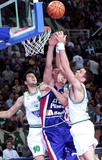 Η Εφές Πίλσεν αντίπαλος του Παναθηναϊκού στον ημιτελικό της Suproleague