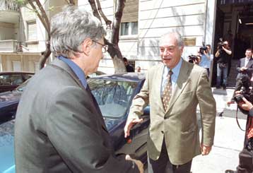 Στην ανάγκη διαλόγου για το ασφαλιστικό συμφώνησαν ΝΔ – υπουργός Εργασίας