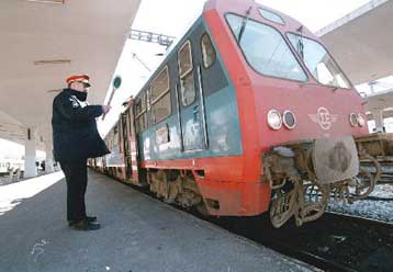 Τροποποιήσεις στα δρομολόγια των τρένων και τις πτήσεις της Ολυμπιακής