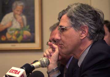 Το δημογραφικό «αγκάθι» για το ασφαλιστικό, υποστηρίζει ο υπουργός Εργασίας