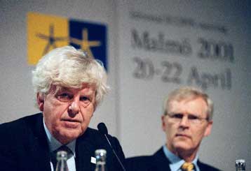 Περιορίζονται οι πιθανότητες μείωσης των ευρωπαϊκών επιτοκίων