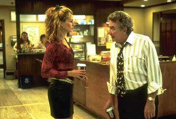 Τους «οικιακούς σκηνοθέτες» δελεάζουν οι εταιρείες για την αγορά οδηγών εγγραφής DVD