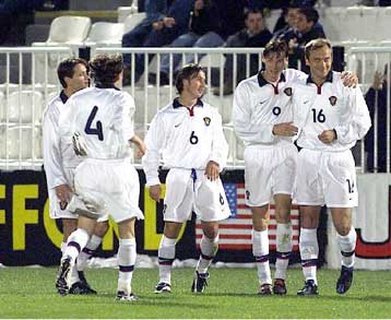 Έξι αγώνες την Τετάρτη αλλά και 13 φιλικοί