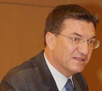 Σημεία σύγκλισης για τα ΤΕΙ αναζητά το υπουργείο Παιδείας