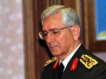 Αναβάλλονται, δεν ματαιώνονται τα προγράμματα, επισήμανε ο Κιβρίκογλου