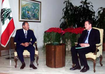 Για τον ευρωπαϊκό προσανατολισμό του Λιβάνου συζήτησαν Σκανδαλίδης – Λαχούντ