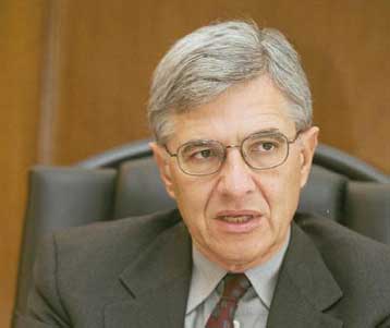 Δεν αφορά σε όλους η αλλαγή των ορίων ηλικίας, δηλώνει ο κ. Γιαννίτσης