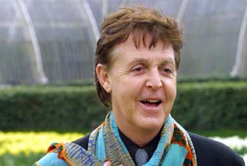 Ο Πολ ΜακΚάρτνεϊ  πλουσιότερος μουσικός στη Βρετανία