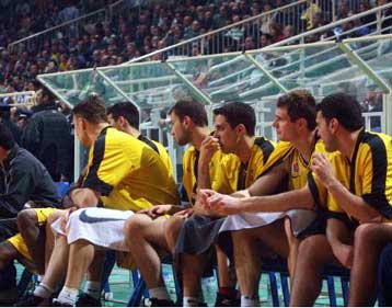 Κάποιες καλές στιγμές στην άμυνα μας χάρισαν τη νίκη