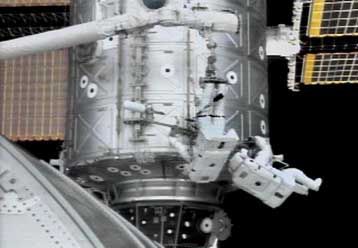 Ολοκληρώθηκε η πρώτη φάση της εγκατάστασης του νέου βραχίονα του ISS