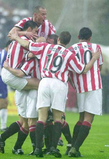 Πέμπτο σερί τίτλο με «πεντάρα» ο Ολυμπιακός