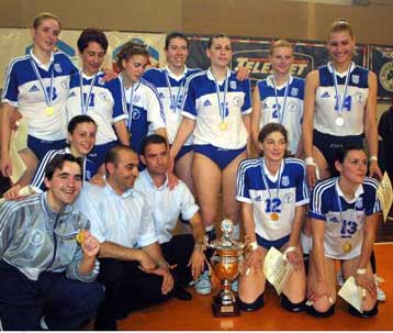 Χάντμπολ ανδρών και βόλεϊ γυναικών χάρισαν δύο τίτλους στον Πανελλήνιο