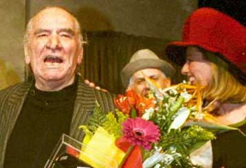 Eσπευσμένη εισαγωγή του Κώστα Χατζηχρήστου στο Ιατρικό Κέντρο