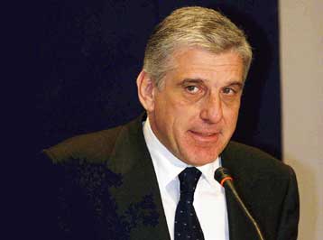 Η Ελλάδα στηρίζει τις πρωτοβουλίες για οικονομική σταθερότητα στην Τουρκία