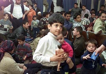 Δουλεμπόρους που ετοίμαζαν ανθρώπινο «φορτίο» για την Ελλάδα συνέλαβαν οι Τούρκοι