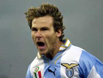 «Θύματα» της Ευρωπαϊκής Ομοσπονδίας οι Γαλατάσαραϊ και Νέντβεντ