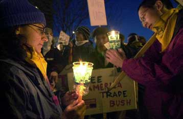Οι πολέμιοι της παγκοσμιοποίησης παίρνουν θέσεις μάχης στη Σύνοδο του Κεμπέκ