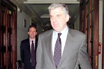 Καμία αλλαγή στις δαπάνες και τα έσοδα, τόνισε ο Γ.Παπαντωνίου