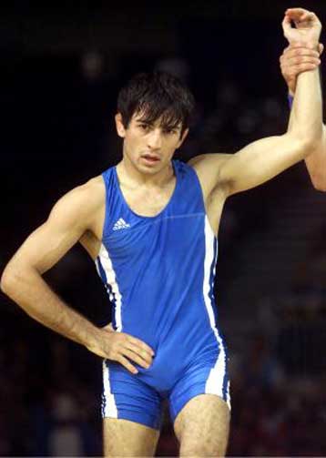 Ο Καρντάνοφ συνεχίζει απτόητος στο Ευρωπαϊκό Πρωτάθλημα πάλης