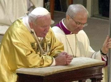 Διευθετήθηκαν με την Εκκλησία της Ελλάδος οι λεπτομέρειες για την άφιξη του ποντίφικα