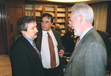 Δεν βρίσκουν κοινή λύση για σύμβαση εργασίας και ωράριο