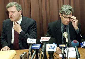 Τέσσερις βασικές τομές στο ασφαλιστικό σύστημα