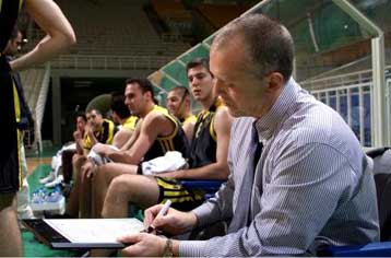 Ελπίζω ο εγωισμός των παικτών μου να πειράχτηκε όσο ο δικός μου από τη συντριβή