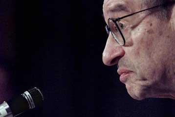 Μείωση των επιτοκίων κατά 0,50% αποφάσισε η αμερικανική κεντρική τράπεζα