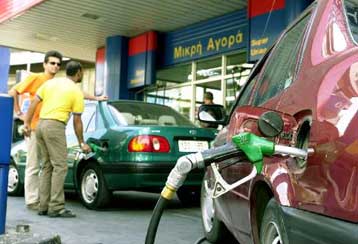 Αυξήσεις φωτιά στις τιμές της βενζίνης και του πετρελαίου