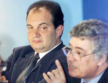 Επίθεση στην κυβέρνηση για το ασφαλιστικό εξαπέλυσε η ΝΔ