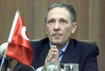 Απειλές από τον Τούρκο ΥΠΕΞ εάν η Λευκωσία ενταχθεί στην ΕΕ χωρίς επίλυση του Κυπριακού