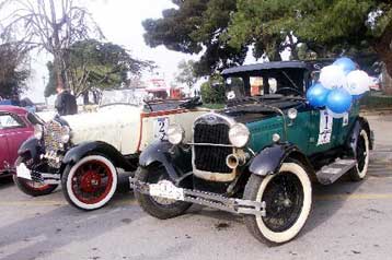 Κλασικά μοντέλα αυτοκινήτων εκτίθενται στη ΔΕΘ