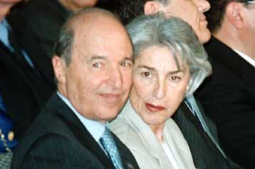 Η σύζυγος του πρωθυπουργού επισκέφθηκε μονάδα πρόληψης ναρκωτικών