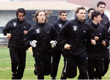 Απεργία πραγματοποίησαν την Τρίτη οι ποδοσφαιριστές του ΠΑΟΚ