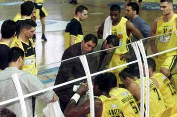 Το Μαρούσι «βλέπει» το Κύπελλο Σαπόρτα στον τελικό με τη Σαλόν