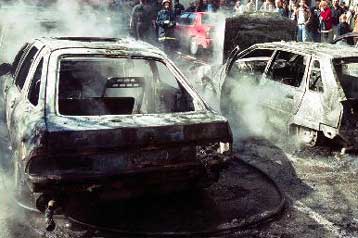 Γκαζάκια σε αυτοκίνητα των πρεσβειών Ταϊλάνδης και Ισραήλ