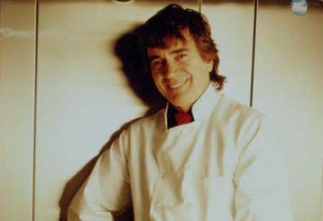 Μουσική εκδήλωση με έσοδα κατά της ασθένειας του Ντάντλεϊ Μουρ