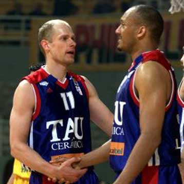 Για το πρώτο και τελευταίο τρόπαιο της ULEB κοντράρονται Κίντερ και Τάου