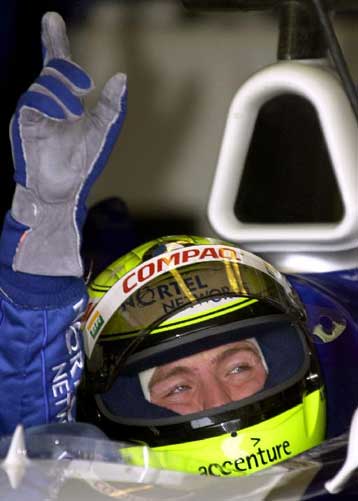 Μεγάλη νίκη του «μικρού» Σουμάχερ στην πίστα της Ίμολα