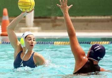 Να διεκδικήσει το Κύπελλο Κυπελλούχων θέλει η γυναικεία ομάδα πόλο του Ολυμπιακού